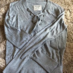 Abercrombie and Fitch top